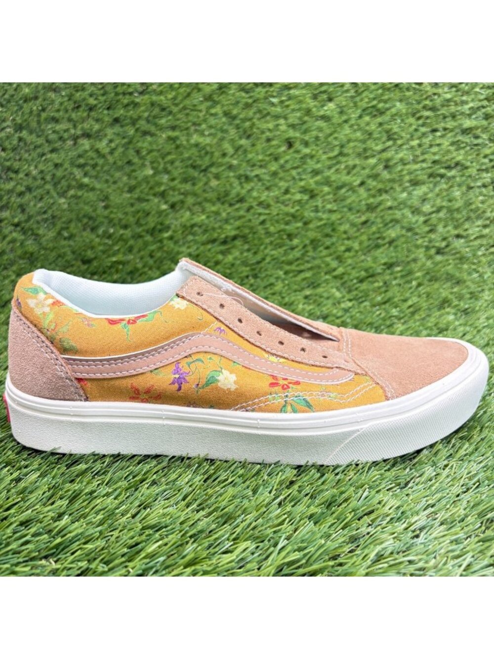 Vans ComfyCush Old Skool Floral Womens Size 8.5 Pink Athletic Shoes Sneakers
